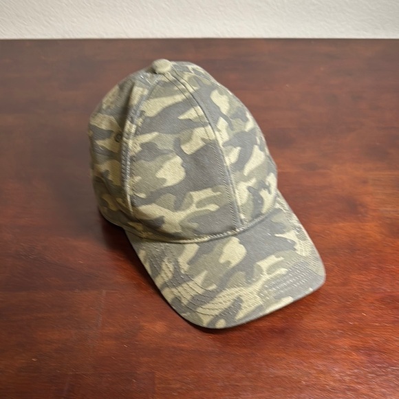Gymboree Kids Camouflage Baseball Cap - Picture 1 of 5